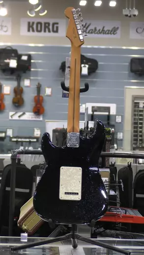 Fender - 70th Anniversary Stratocaster Nebula Noir 4
